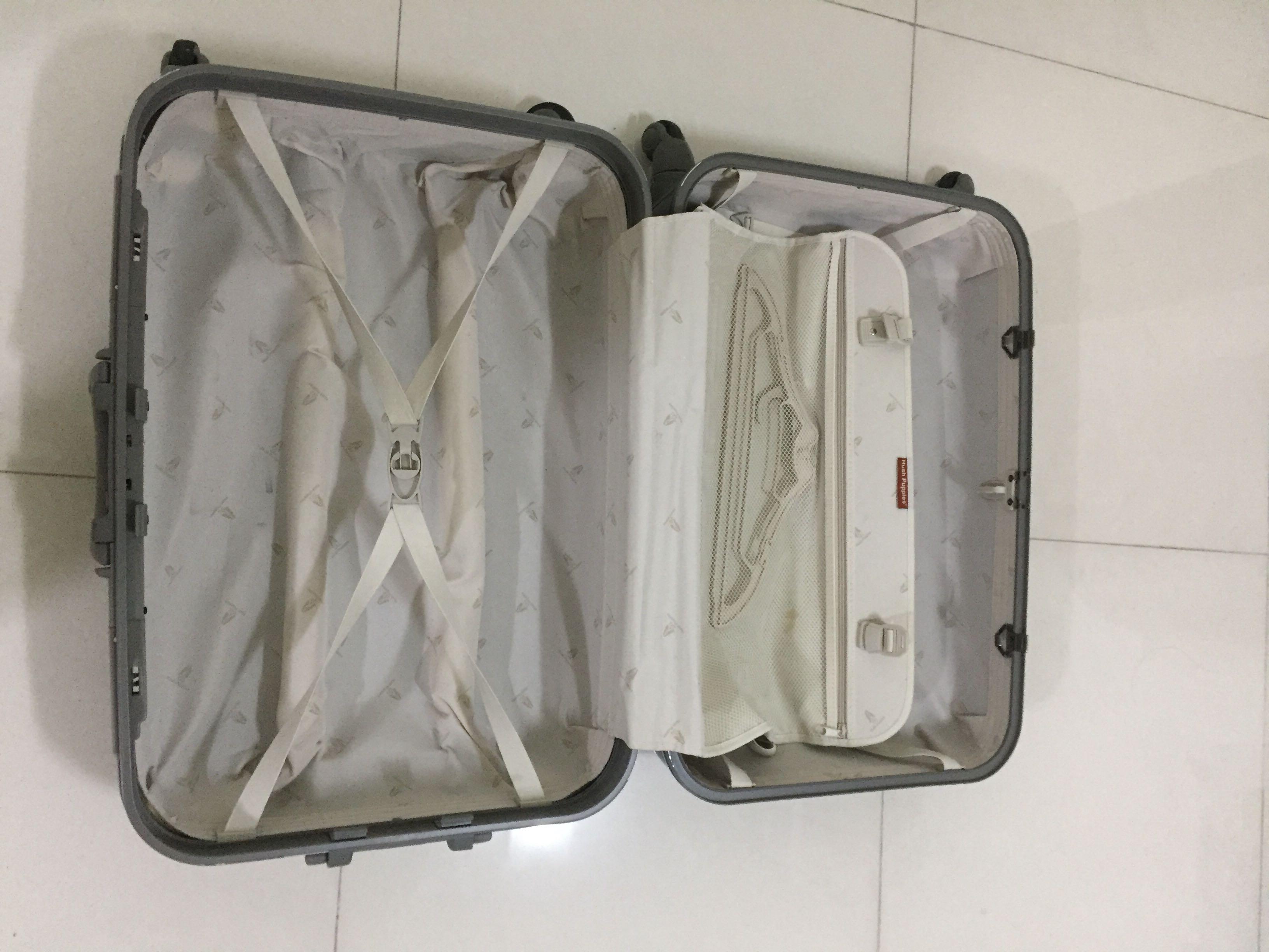 american tourister zipperless