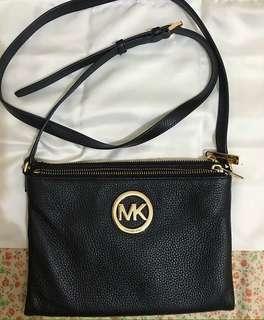 Michael kors crossbody (preloved)