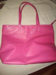 Tas kampus nego? Lgsg deal