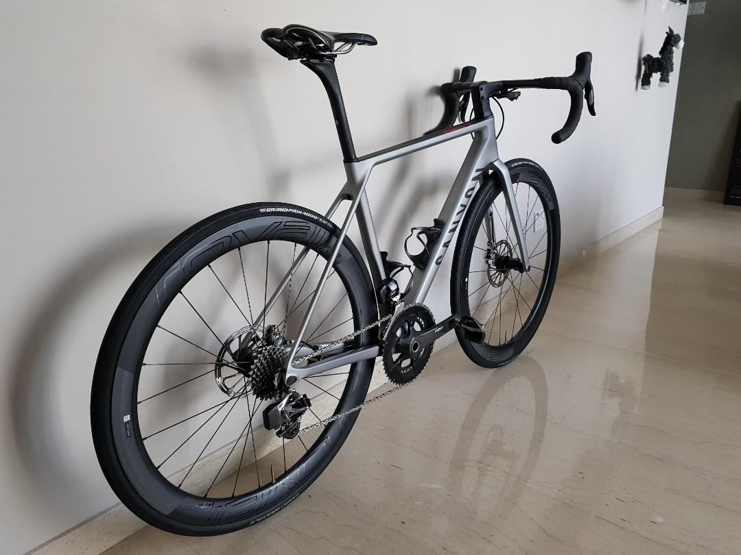2018 Canyon Ultimate CF SLX ETAP HRD Sports Equipment Bicycles
