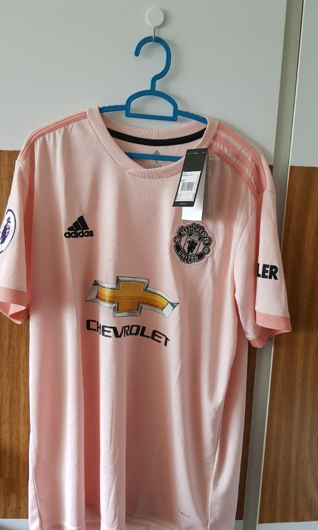 manchester united peach jersey