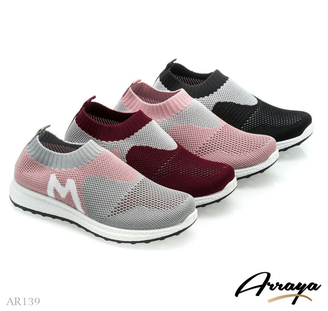 Arraya flyknit sneakers clearance