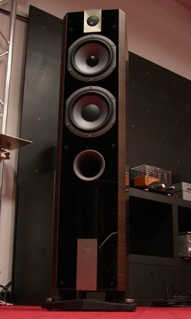One day Special Price 1088 Focal Chorus 816v Floorstander Speakers Walnut color
