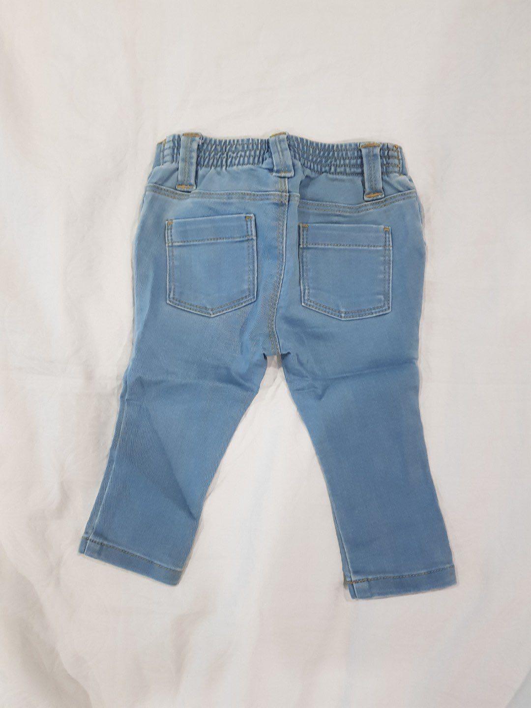 Gymboree Pants (Category: Babies & Kids Fashion) located in Paranaque City. Submitted by krislim13 (Listing ID 200833677, Image 3). Description: Size 6-12 months.