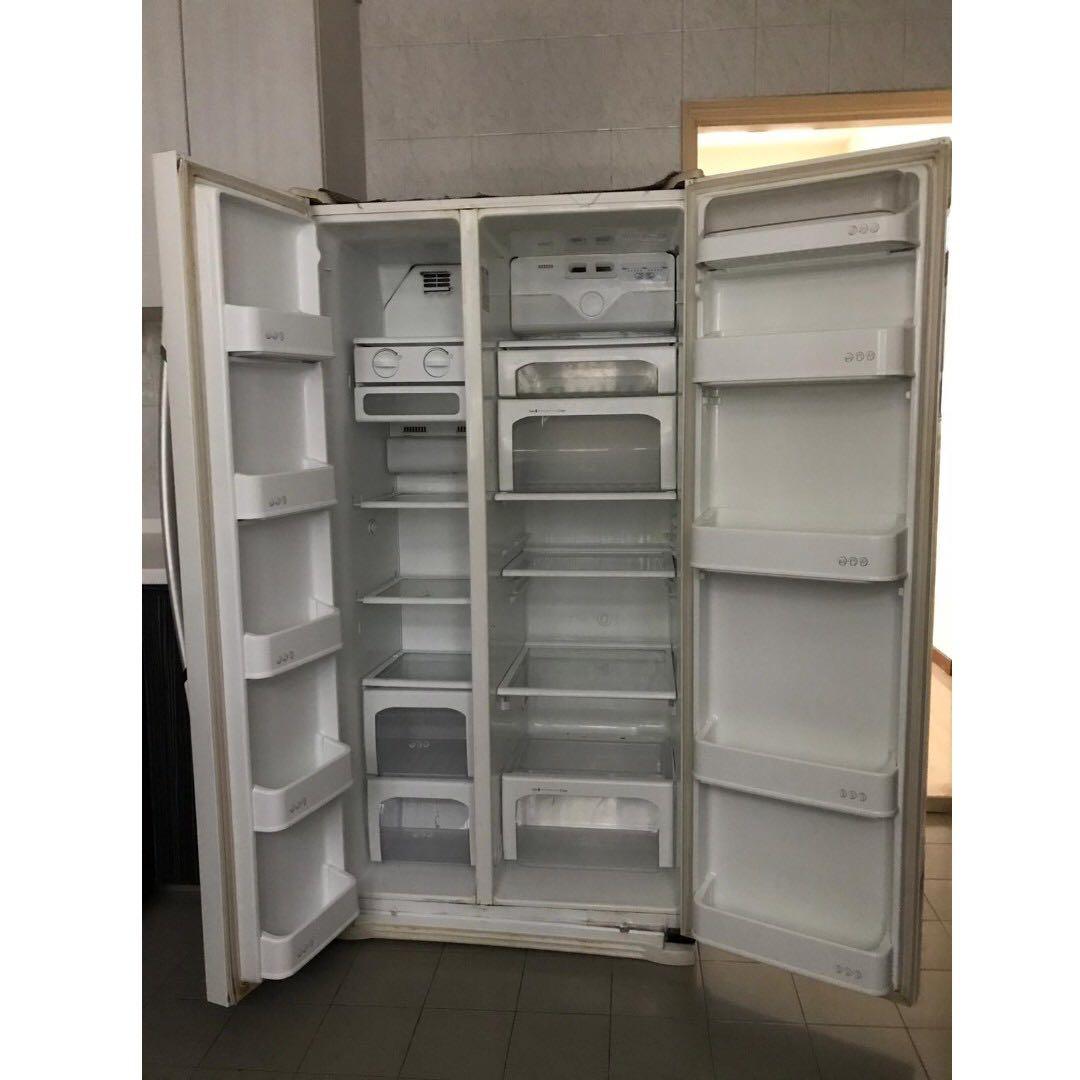 LG SidebySide Refrigerator GRB197 GVC, TV & Home Appliances, Kitchen