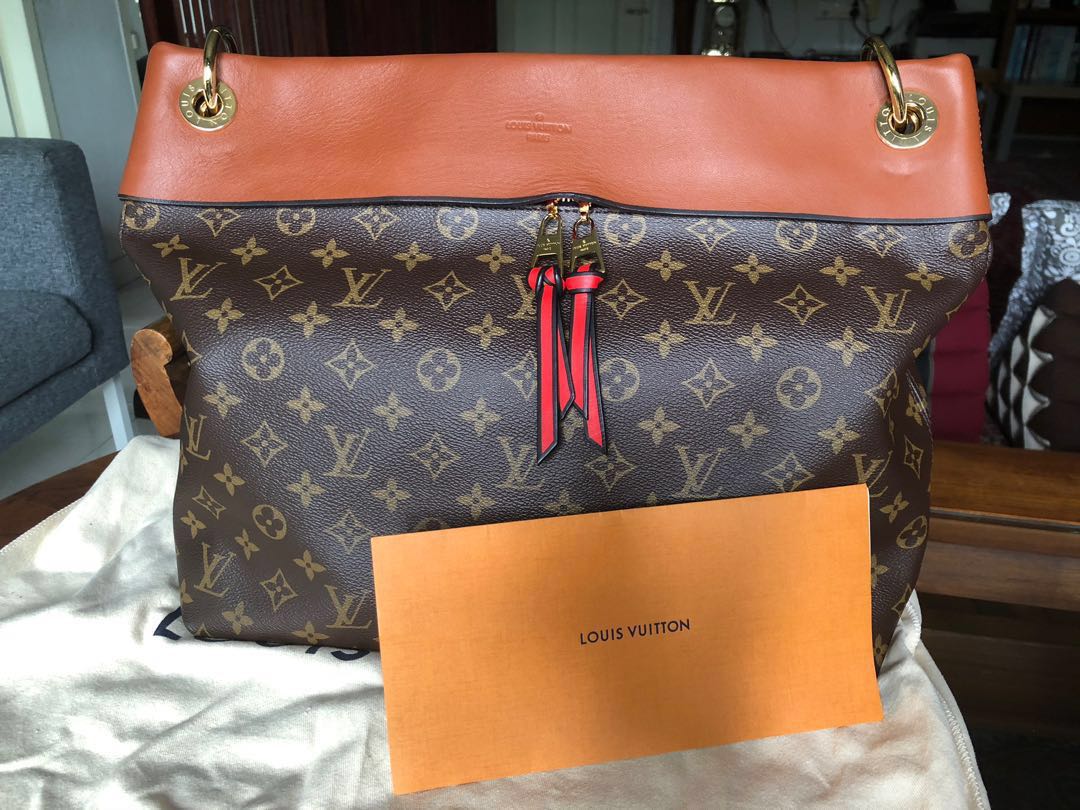 lv tuileries hobo