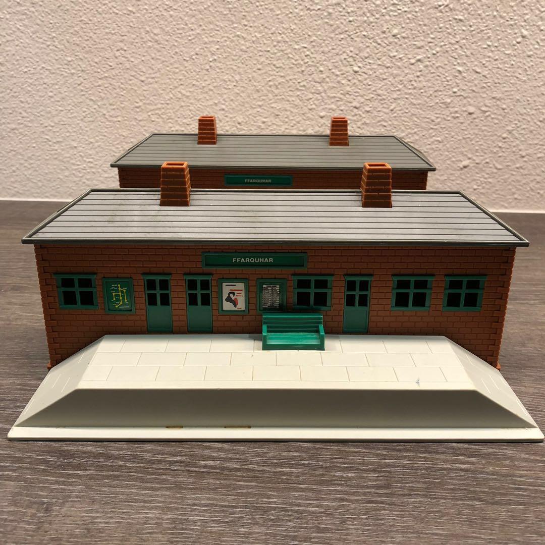 thomas and friends train station