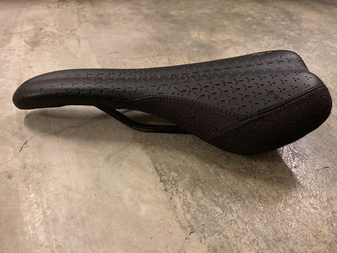 yt sdg saddle