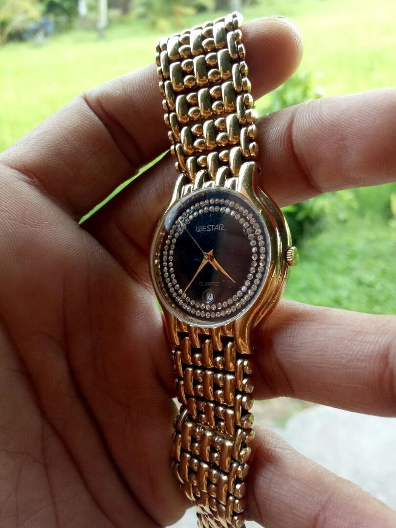 Citizen quartz 18k gold electroplated top