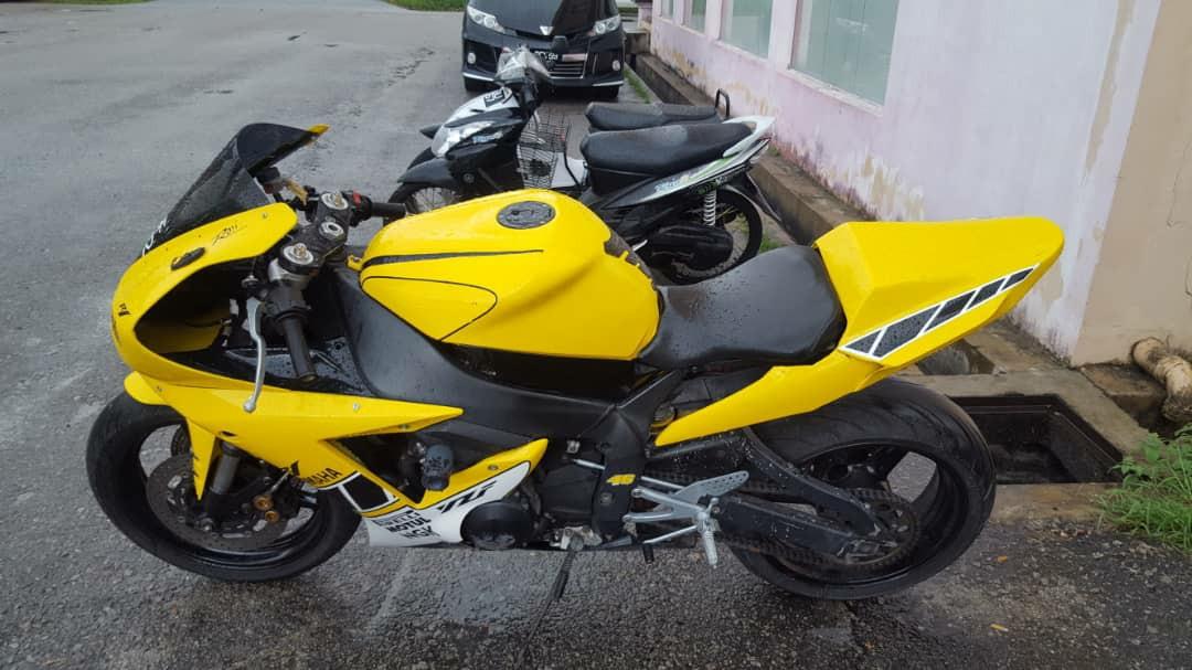 Yamaha r1 off road shop