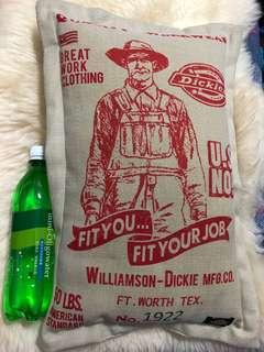 #絕版 Dickies 抱枕