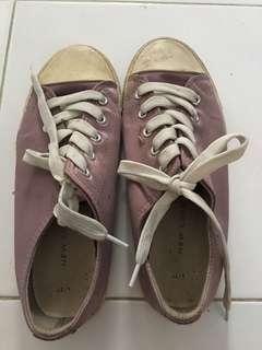 SEPATU KEDS NEW LOOK CEWEK WANITA