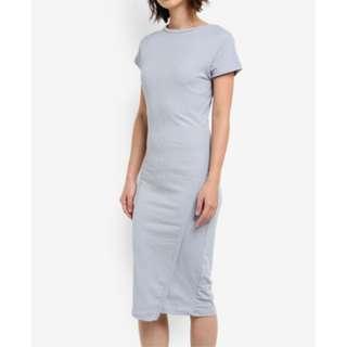 [FREE POSTAGE] Flattering grey-green midi Anthea dress at more than 50% off