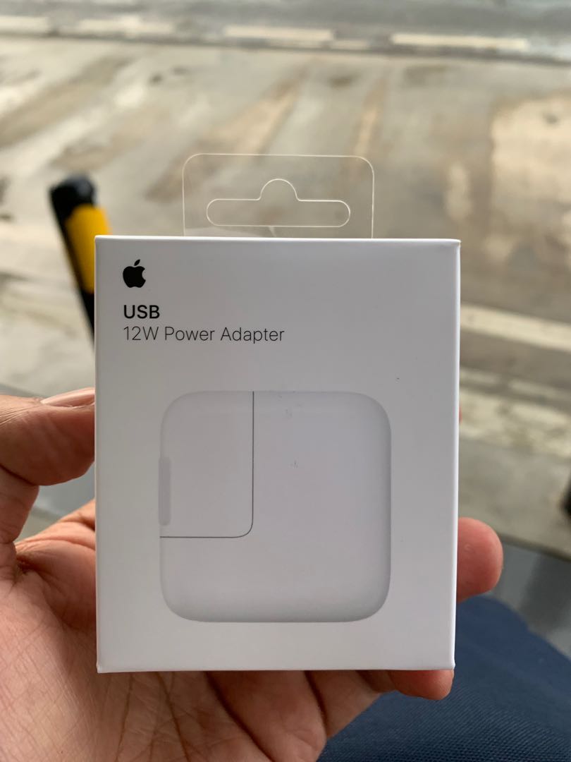 charger iphone 12 ibox
