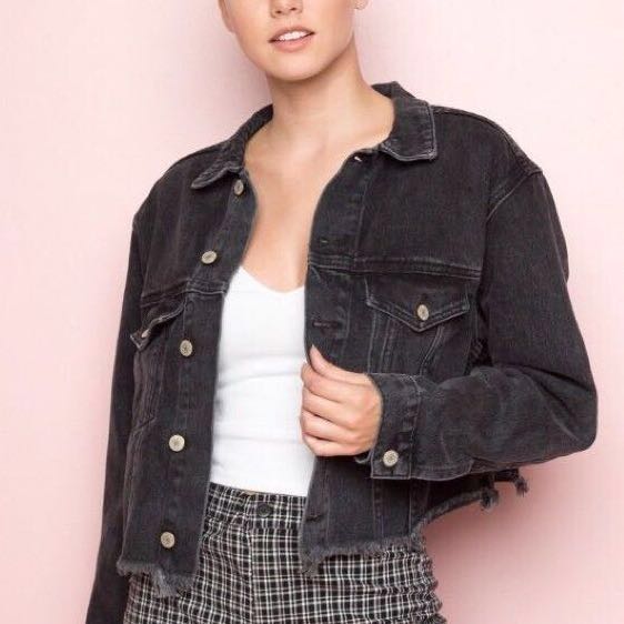 Brandy Melville Black Cropped Betsy Denim Jacket Women s Fashion Tops Other Tops on Carousell