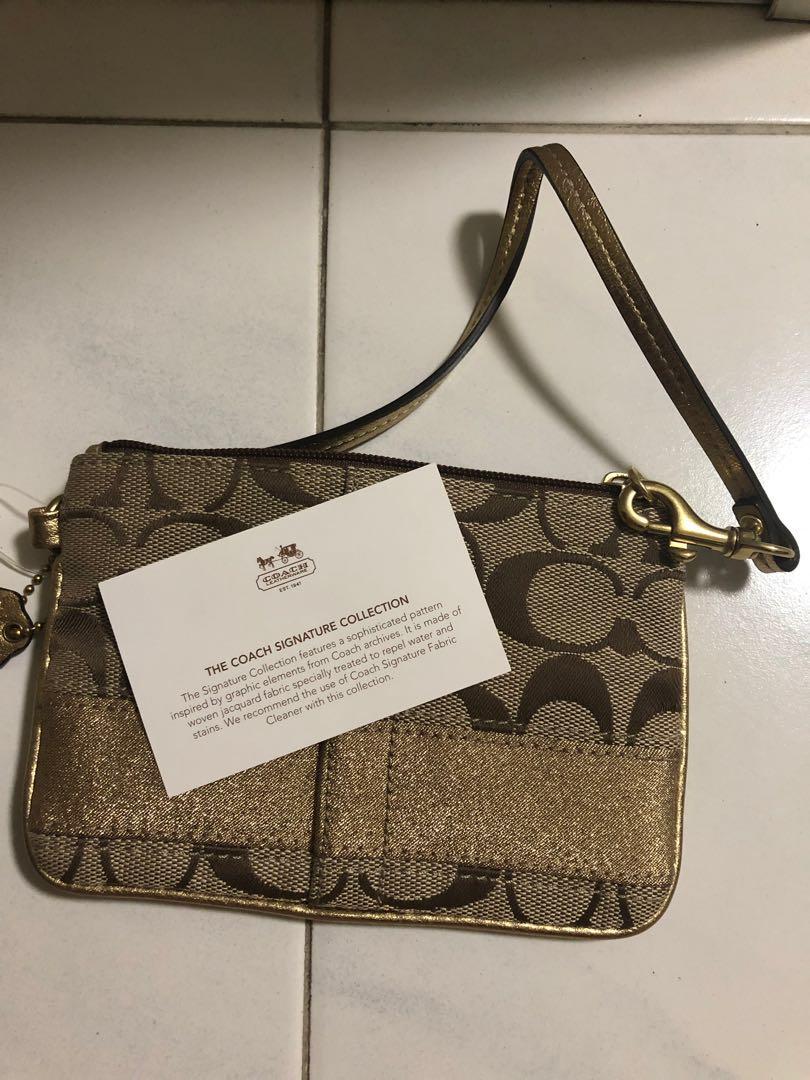 Coach Strap wallet, Women's Fashion, Bags & Wallets, Purses & Pouches
