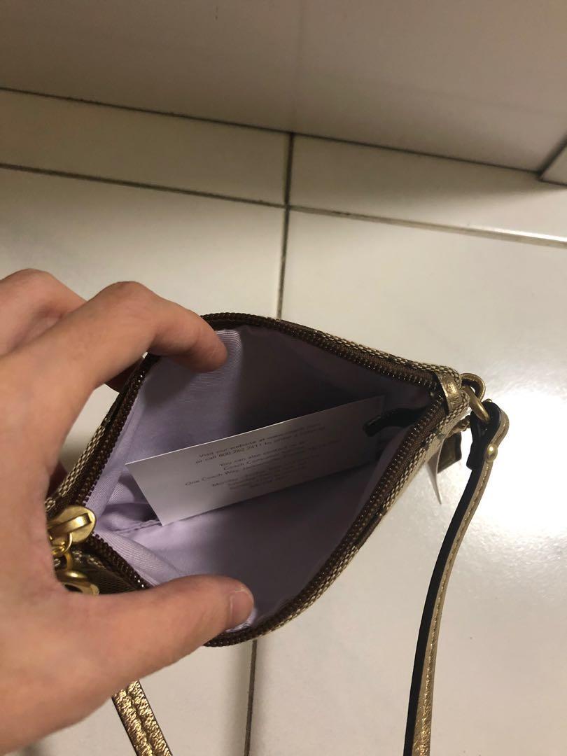 Coach Strap wallet, Women's Fashion, Bags & Wallets, Purses & Pouches