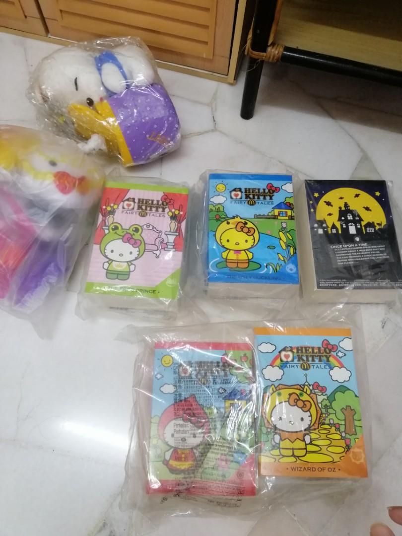 Hello Kitty (Category: Babies & Kids Fashion) located in Kluang. Submitted by nini8825 (Listing ID 201149731, Image 1). Description: .
