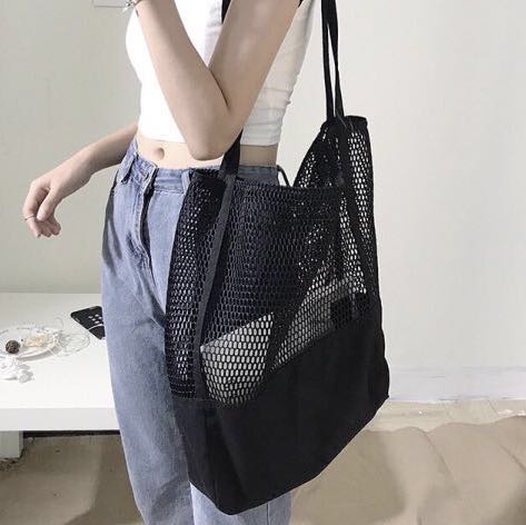 black beach tote