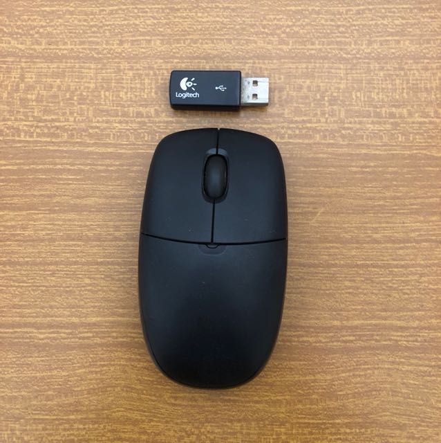 Logitech wireless mouse mk250 WFH, & Tech, Parts & Accessories, Mouse & Mousepads on Carousell
