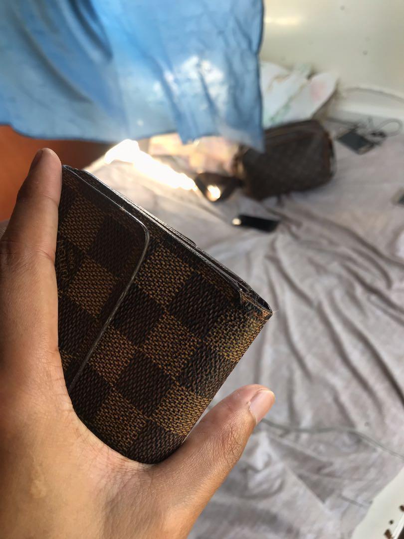 Louis Vuitton Trifold Elise Wallet lv not gucci prada, Luxury, Bags &  Wallets on Carousell