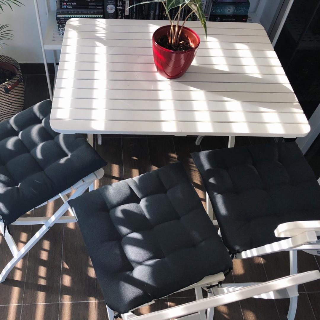 Malaro Table 3 Chairs With Cushion Furniture Tables Chairs On Carousell