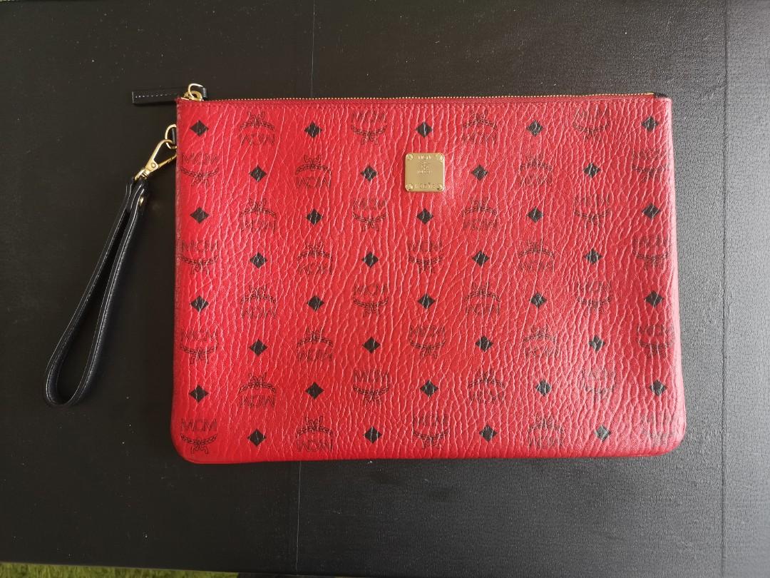mcm red clutch