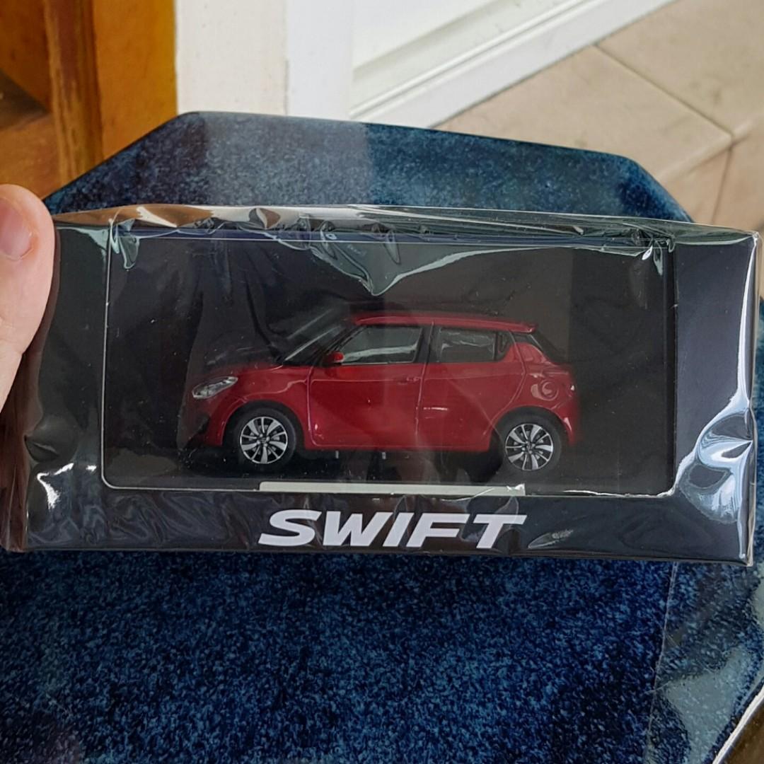 swift miniature