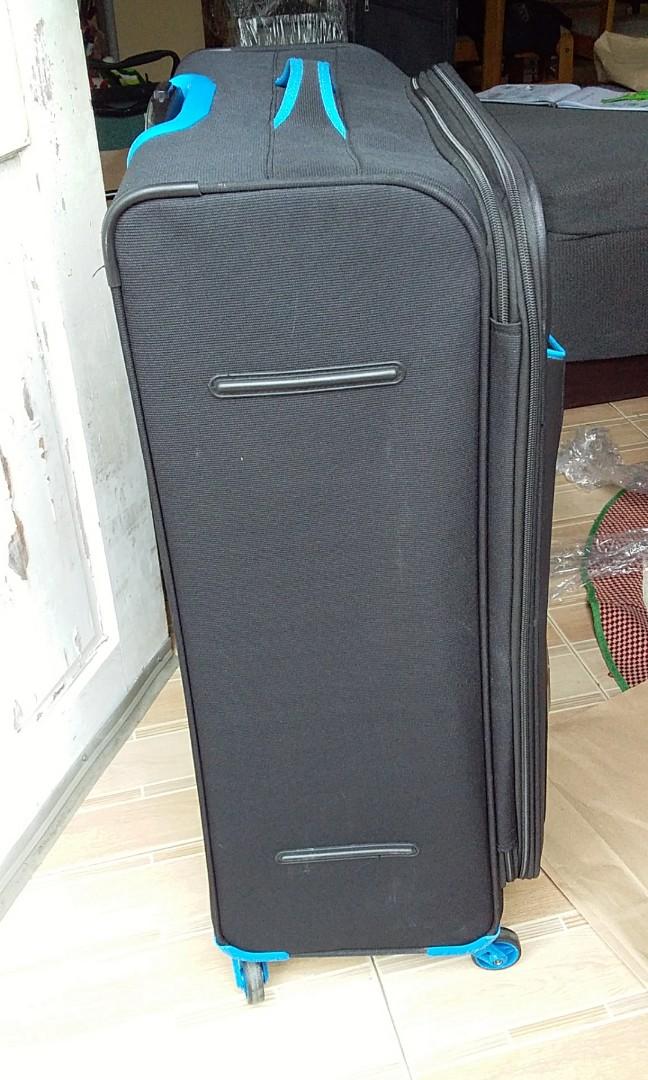 Skylite ultralight 28 suitcase outlet