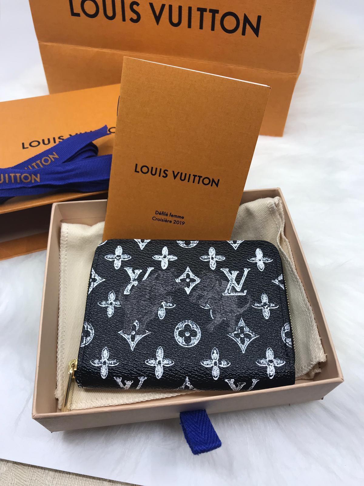Pre-owned Louis Vuitton Zippy Coin Purse Monogram Catogram Black/white