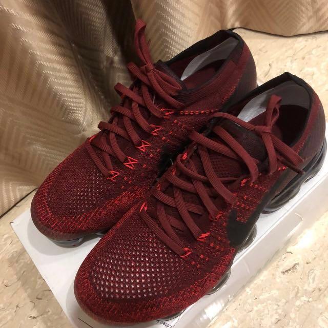 dark red vapormax