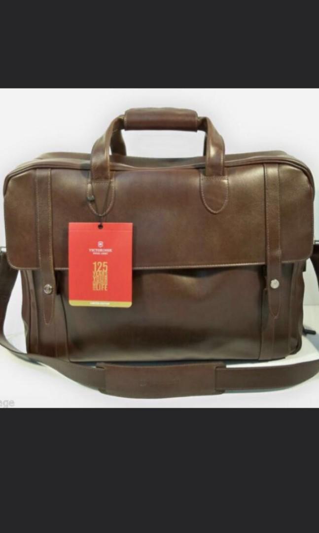 victorinox leather briefcase