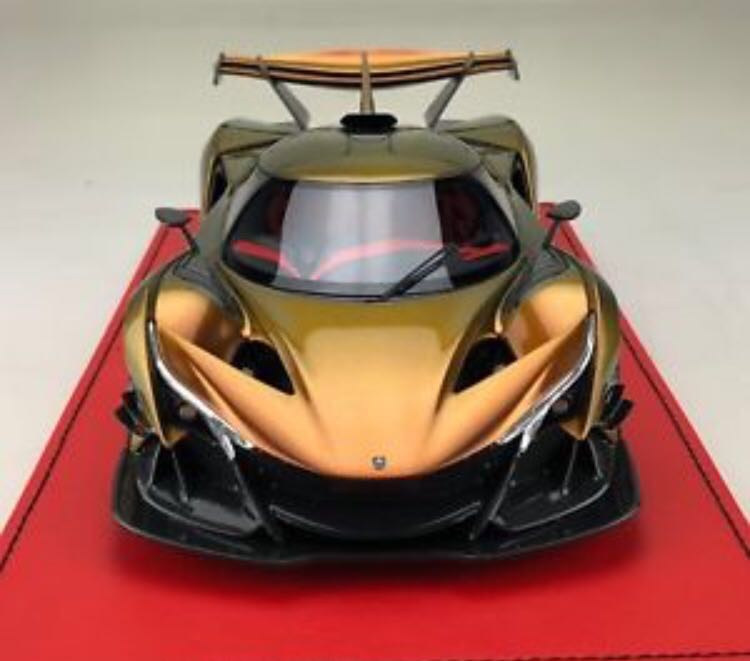 1 18 Scale Peako Model Apollo Ie Intensa Emozione Gold Chameleon