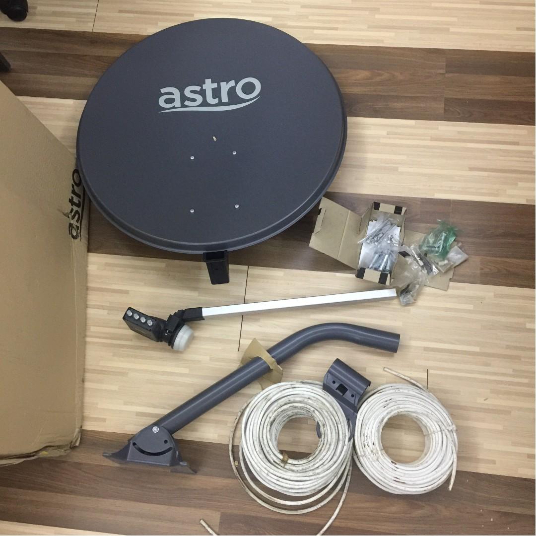 Astro Satellite Dish Set 4 Port Electronics Tvs