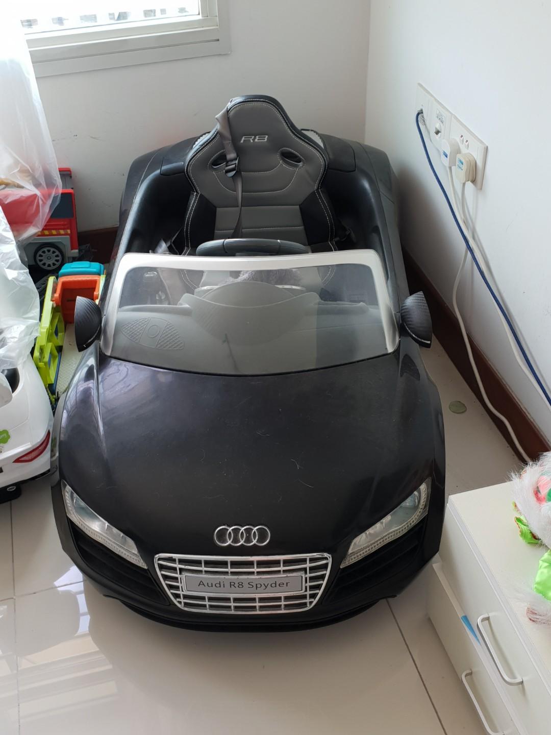 audi r8 spyder toy car