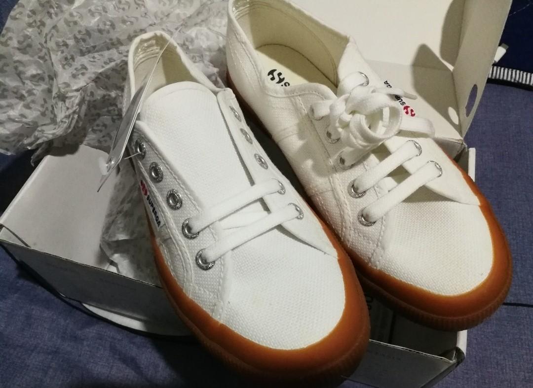 Superga bugis sales