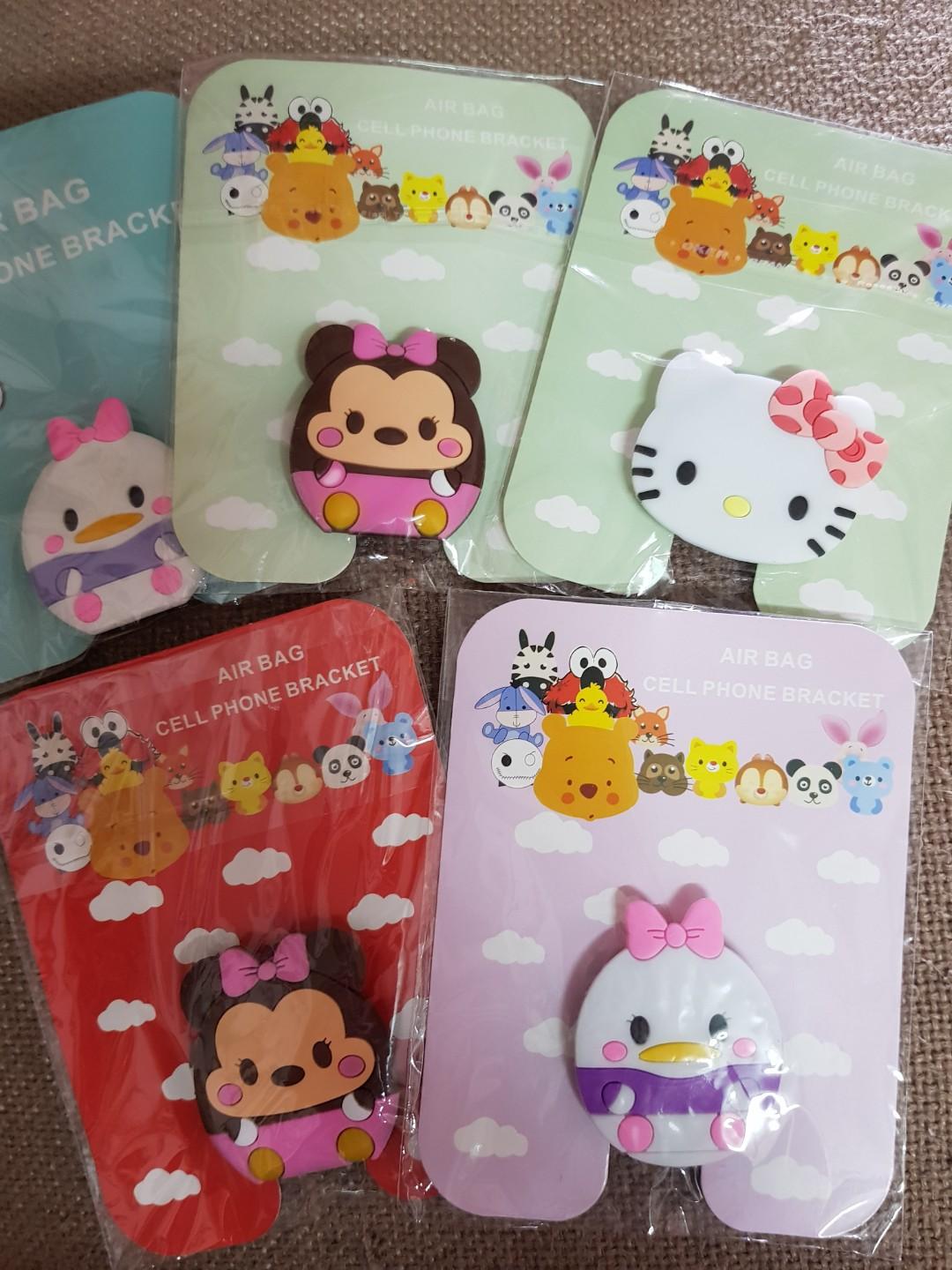 Cute Pop Socket (Category: Other Mobile & Gadget Accessories) located in Banting. Submitted by alyagoon79 (Listing ID 201223972, Image 1). Description: Cute pop socket for sale..available as shown..price is RM5 perpiece.