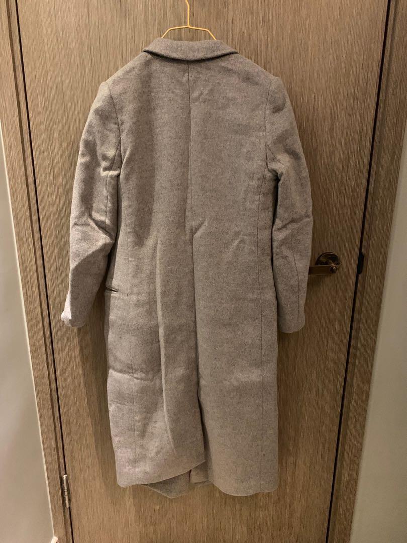 initial Coat （分類：外套及戶外衣服）位於 Hong Kong。 由 tousi 提交（商品編號 201318703，圖片 2）。簡介： 100%Real and 98%New Size 1。