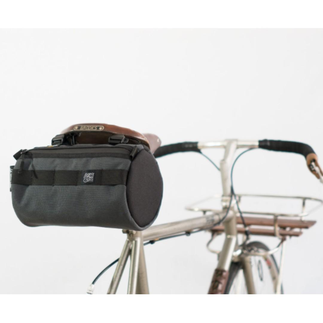 Life Behind Bars The Rouleur Handlebar Saddlebar Bag Bicycles Pmds Parts Accessories On Carousell