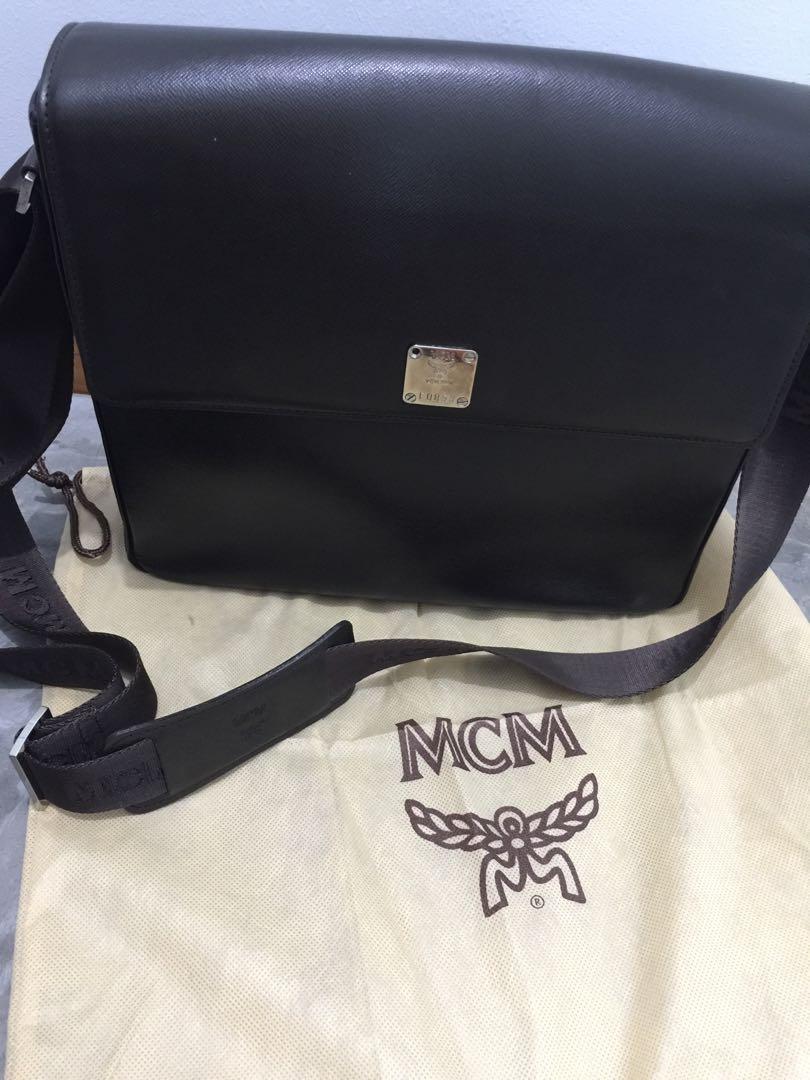 MCM: shoulder bag for man - Black