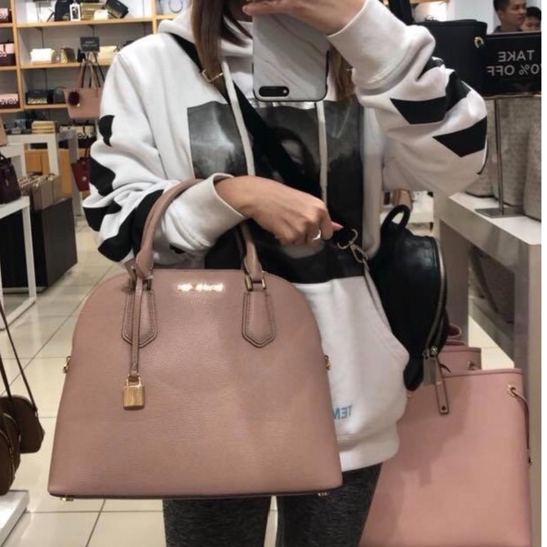 michael kors leaf purse