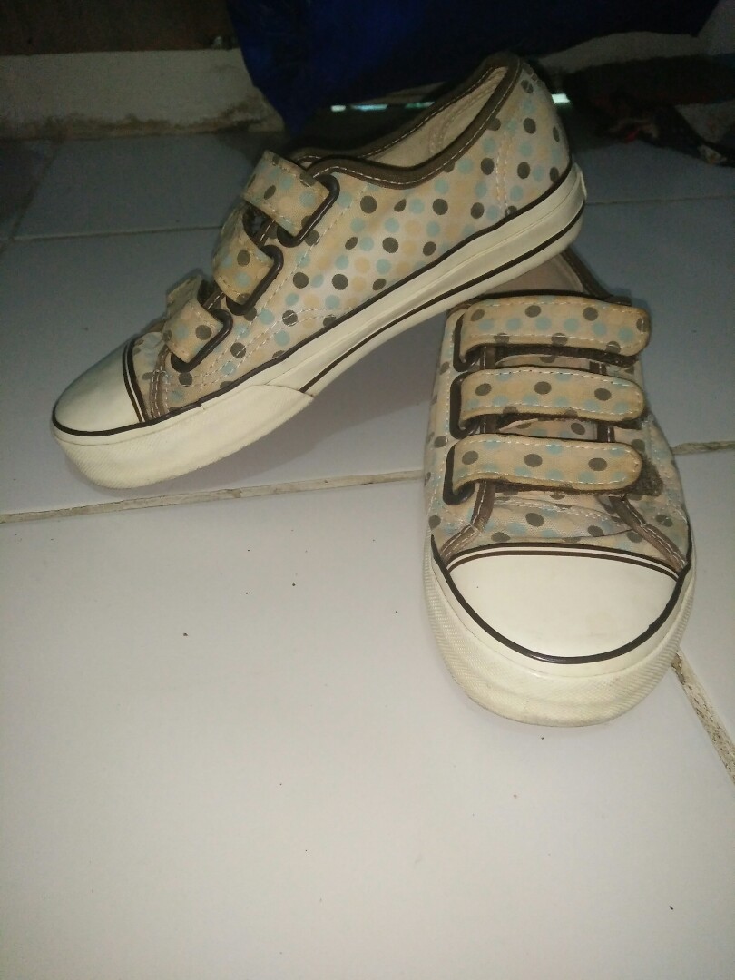 vans crocs
