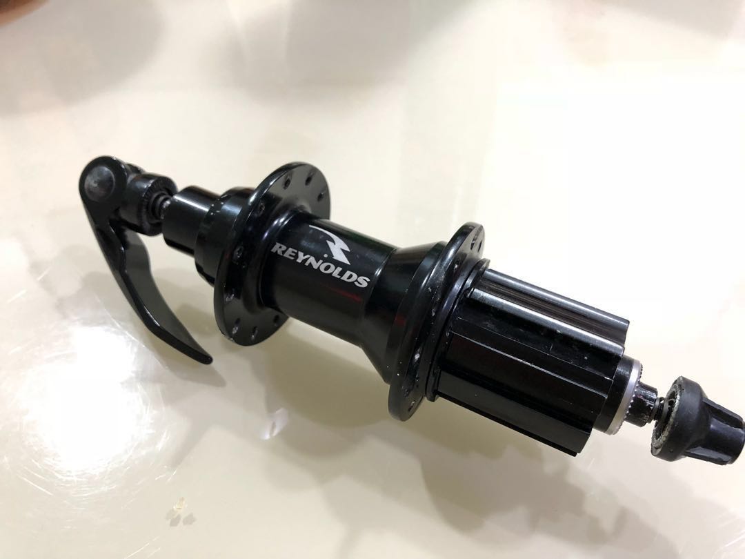 Reynolds hub, Sports Equipment, Bicycles & Parts, Bicycles on Carousell