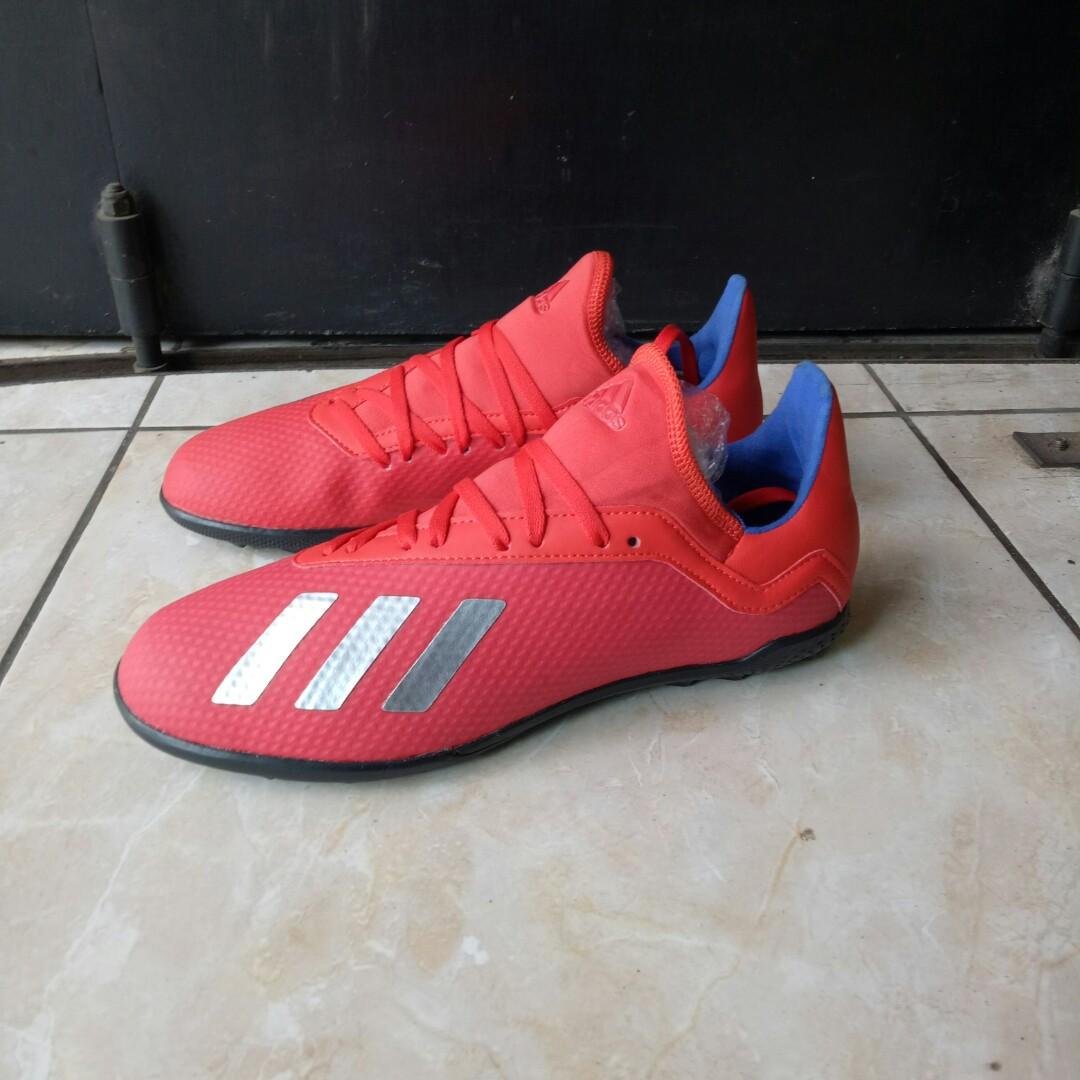 Sepatu Futsal Adidas X 18 3 Original Fesyen Pria Sepatu Sneakers Di Carousell