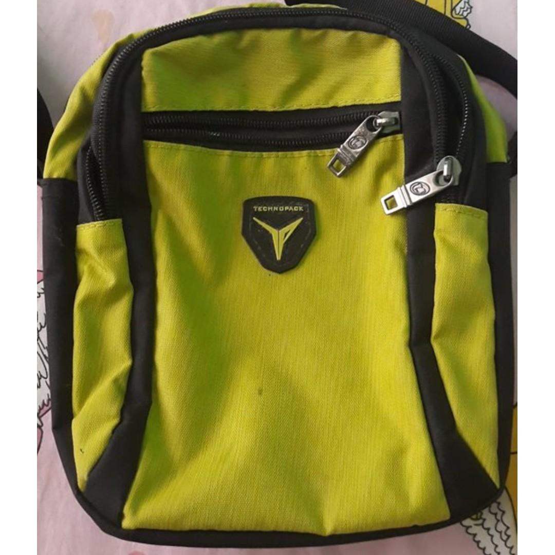 technopack sling bag price