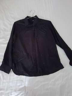 Uniqlo Black Shirt