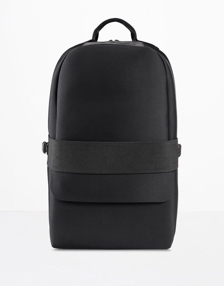 お得商品 Y-3 QASA BACKPACK 入手困難 国内完売商品【展示品 ...