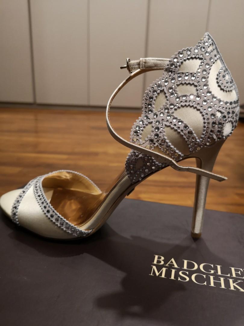 Badgley mischka shoes hotsell size 11