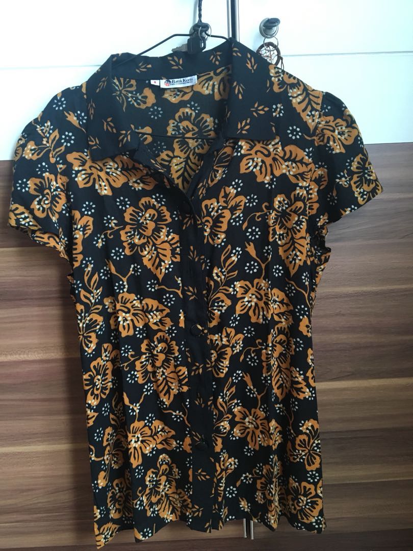 Baju Batik Womens Fashion Womens Clothes On Carousell