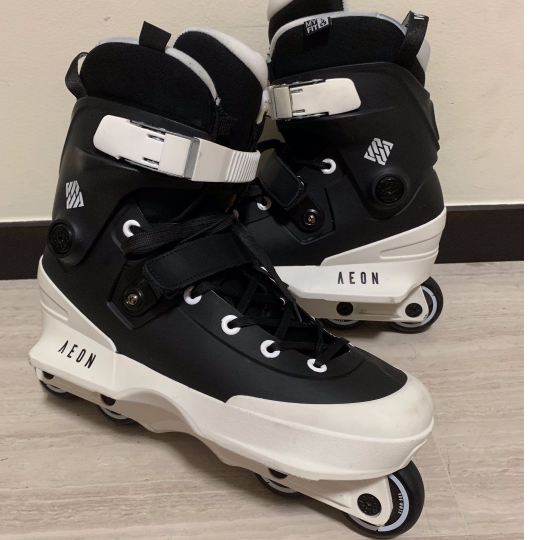 Size 11 aggressive skates